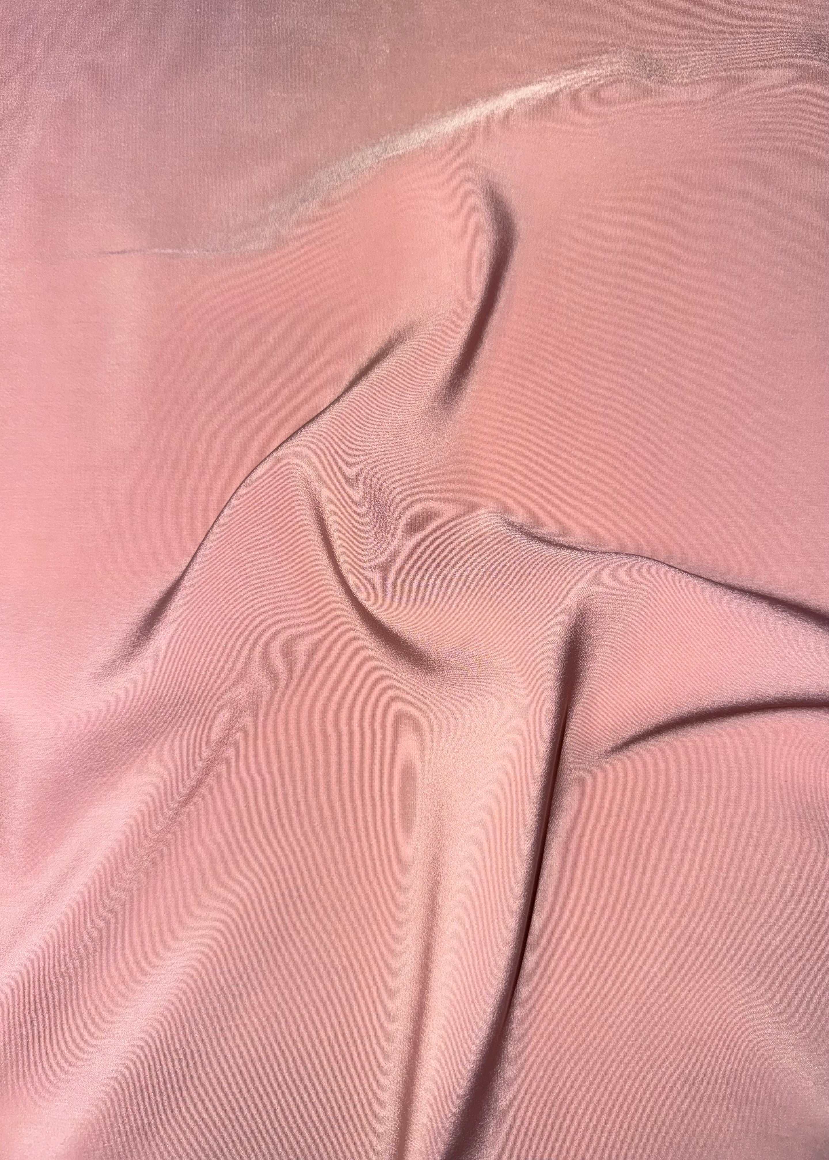 JILBEB UNE PIÈCE ROSE PÂLE